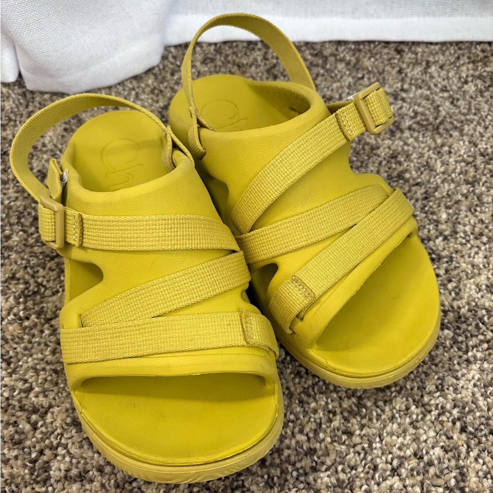 CHACOS chillos unisex‎ kids sport sandal sz 4 GUC